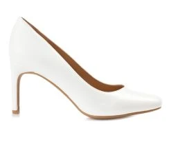 Women's Journee Collection Monalee Pumps