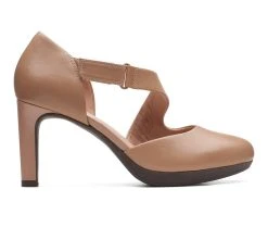 Women's Clarks Ambyr Glow Pumps